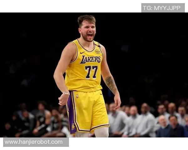 魔术与湖人激战正酣比分直播全程跟踪精彩瞬间不容错过